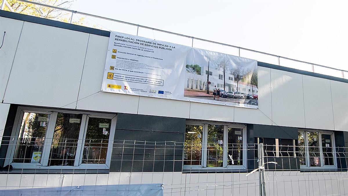 El Gobierno de Judith Piquet asegura que el centro sigue "funcionando", a pesar del retraso en los trabajos