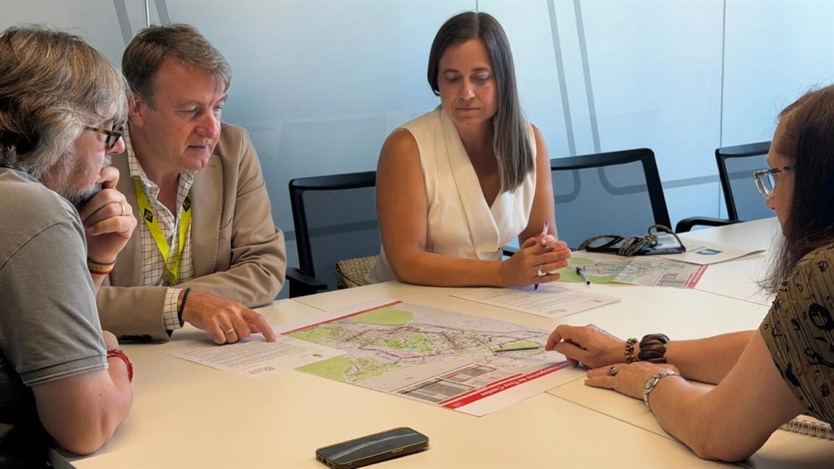El Ayuntamiento propone aumentar las frecuencias de las líneas 717, 712, 713, 716 y N701,