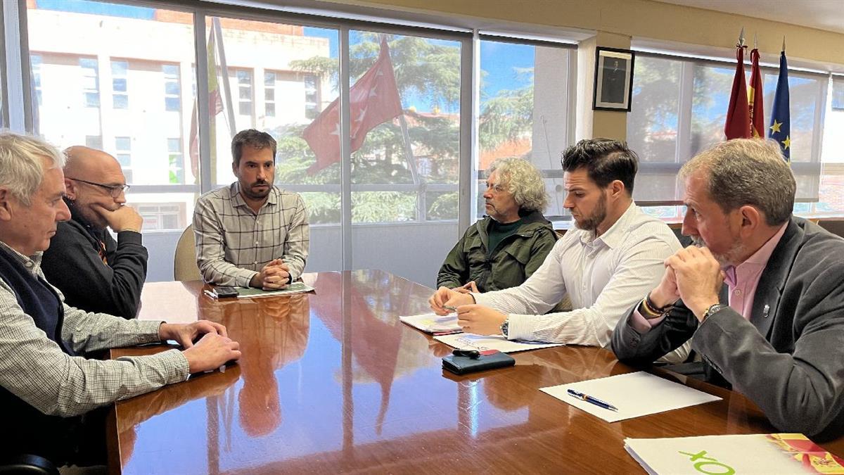 Todos los Grupos municipales unidos para una futura planta fotovoltaica , anteponiéndose a los intereses de los vecinos y del pueblo 