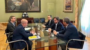 El consistorio se ha reunido con el Delegado del Gobierno Central en Madrid
