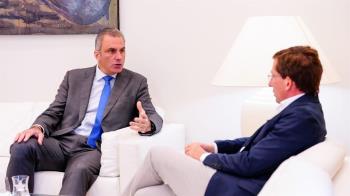 Tras su reunión con el alcalde, el portavoz de VOX asegura que "Madrid tiene que ser un baluarte frente a la izquierda"