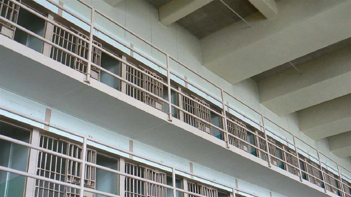 El Centro Penitenciario de Valdemoro - Madrid III vuelve a convertirse en el centro de todas las miradas