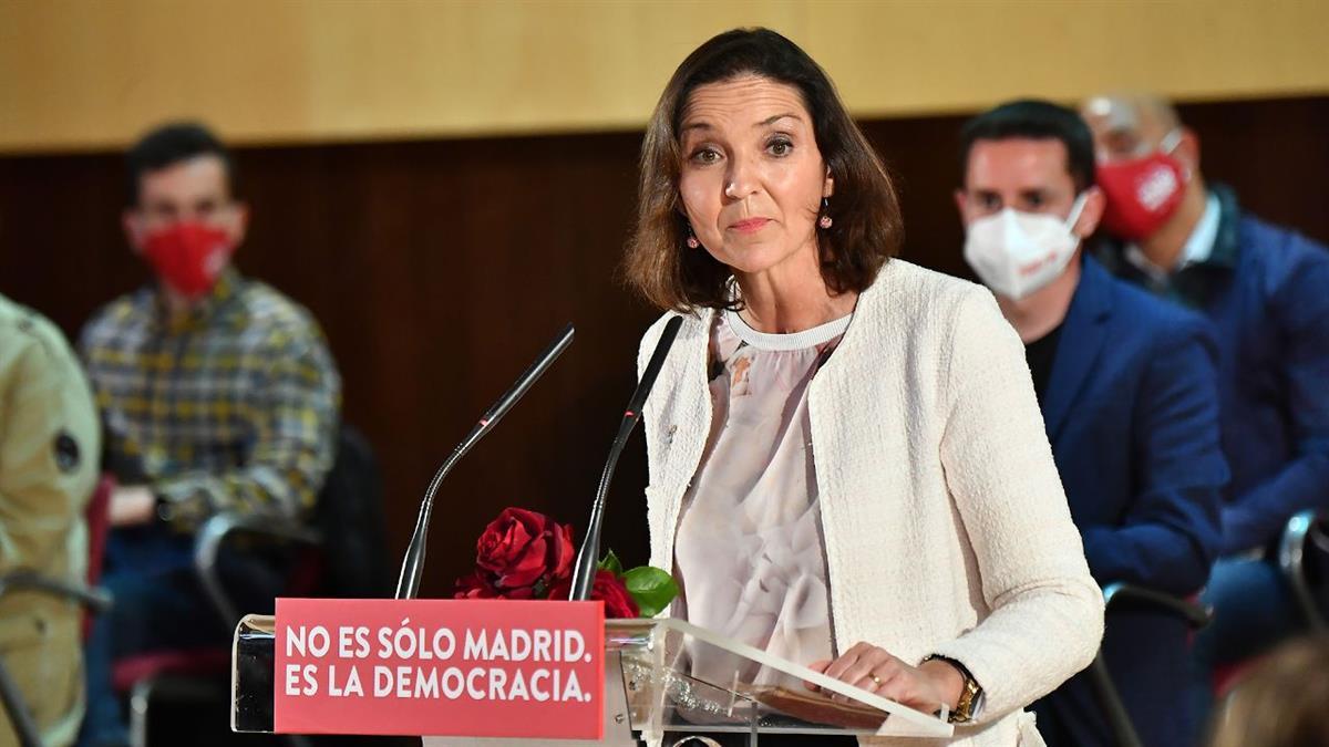 La ministra de Industria, Comercio y Turismo emprende su camino para ser la candidata del PSOE a la alcaldía de Madrid en las elecciones de 2023