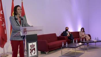 La ministra de Industria, Turismo y Comercio destaca el papel privilegiado de nuestra ciudad en el sector logístico