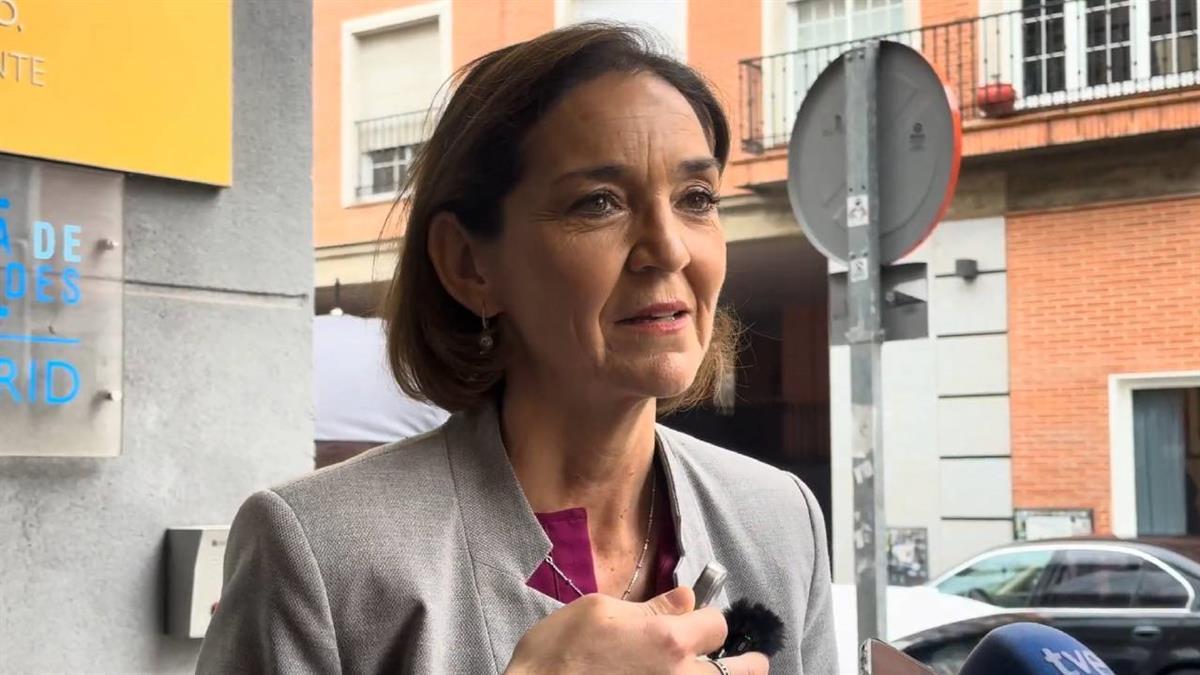 Reyes Maroto denuncia que el "Plan Expulsa" de Almeida solo beneficia "a los especuladores"