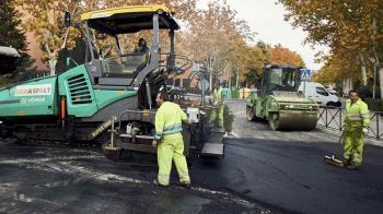 Tras más de un año de espera se han licitado las obras para asfaltar los tramos más afectados de la calzada