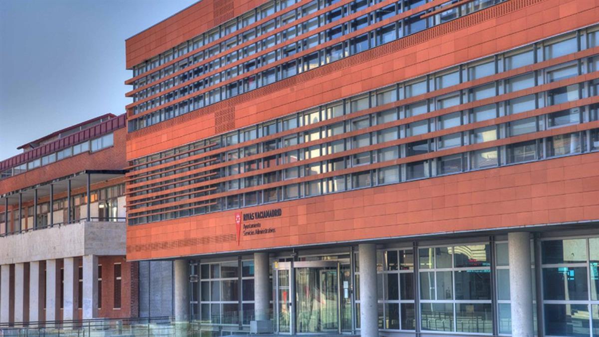 El municipio madrileño alcanza solo un 33,33% de indicadores publicados