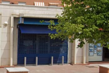 Cuatro encapuchados han asaltado la tienda a punta de navaja