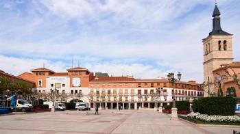 El horario será viernes y sábados de 12:00 a 00:00 horas y domingos de 12:00 a 16:00 horas