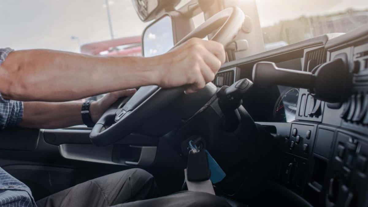 El objetivo es facilitar la obtención de permisos profesionales