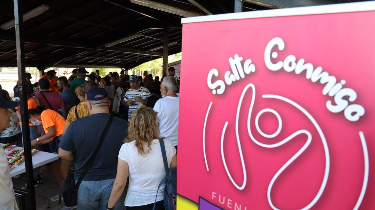 Unas doscientas personas disfrutan de actividades con gente de su edad durante los fines de semana 