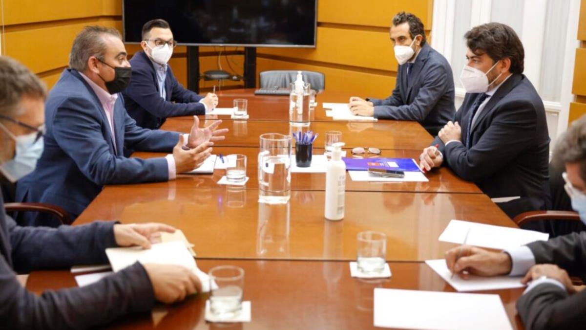 El encuentro se ha producido gracias a la petición del Alcalde de San Fernando de Henares