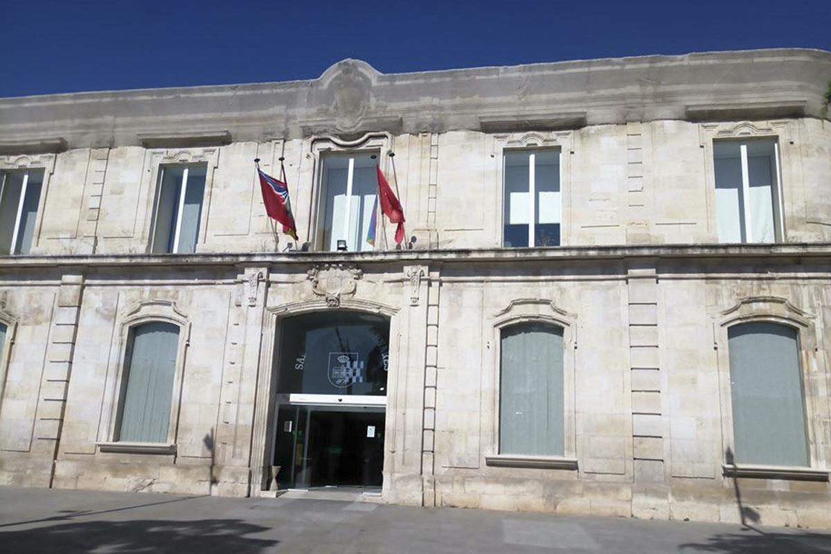 Los vecinos y vecinas podrán solicitar los documentos a través de teléfono o correo electrónico