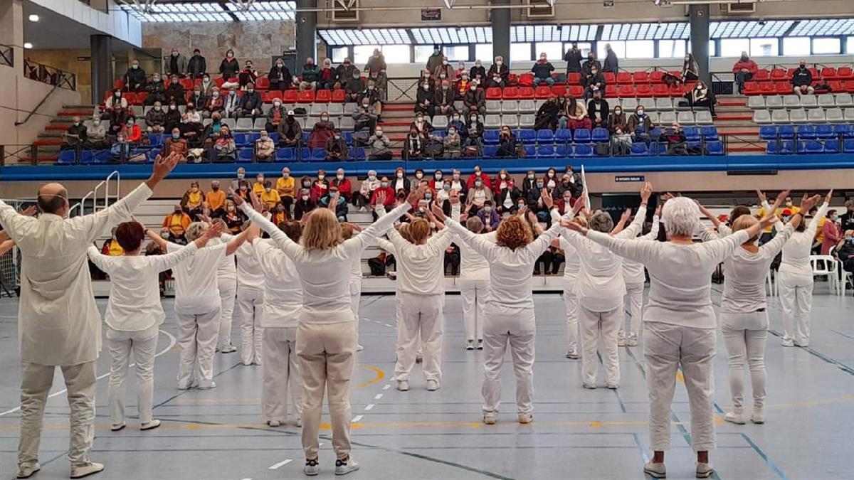 San Lorenzo de El Escorial celebra un mes lleno de actividades para los sanlorentinos sénior