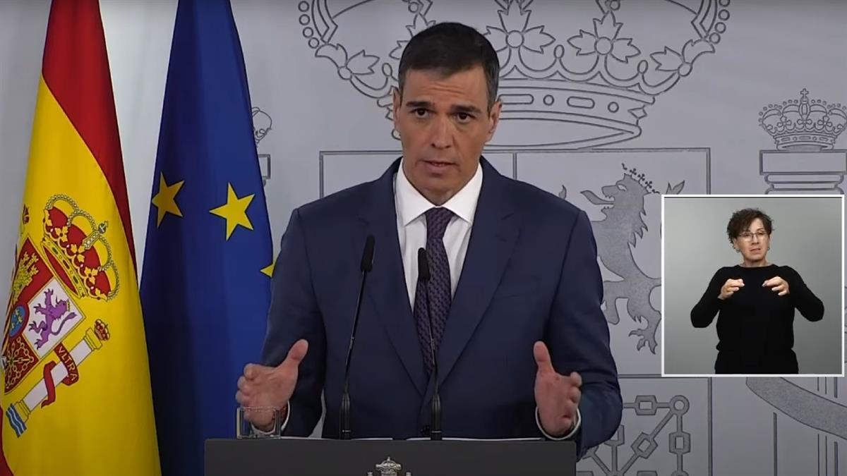 El presidente del Gobierno asegura que el sistema eléctrico de España es uno de los más avanzados "del mundo"