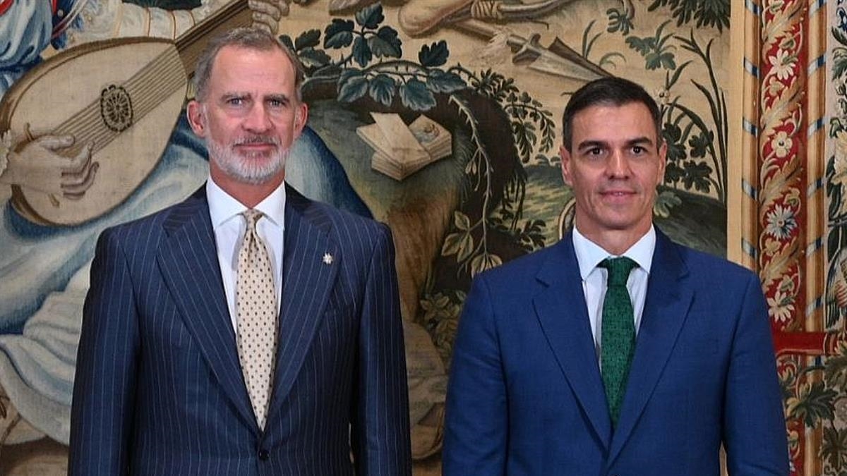 El PP recuerda al presidente que Felipe VI no puede viajar sin el aval del Gobierno