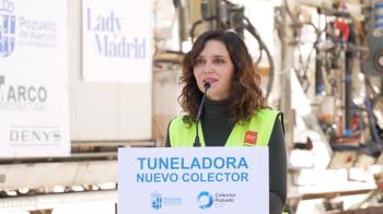 Para la presidenta de la Comunidad de Madrid sus maniobras son una "desvergüenza y una broma"