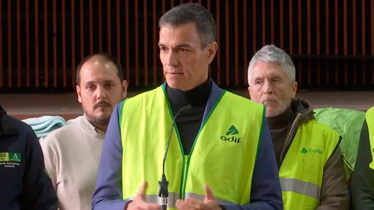 El presidente del Gobierno anuncia tres días de luto oficial tras el accidente de tren en Córdoba