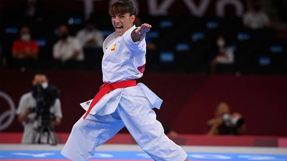 Suma el segundo oro par España
