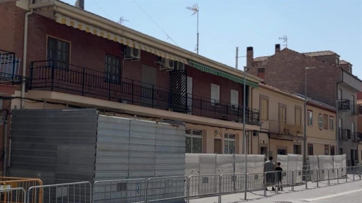 El Consistorio inicia el expediente de ruina inminente y el desalojo de cuatro edificios de la calle Nazario Calonge