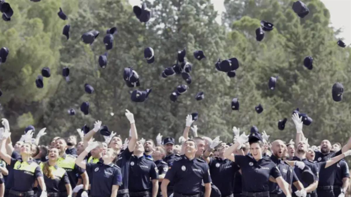 Tras seis meses de formación en el IFISE se pretende incrementar la seguridad del municipio