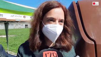 La alcaldesa ha señalado que: "No podemos permitir más ataques a la educación pública"