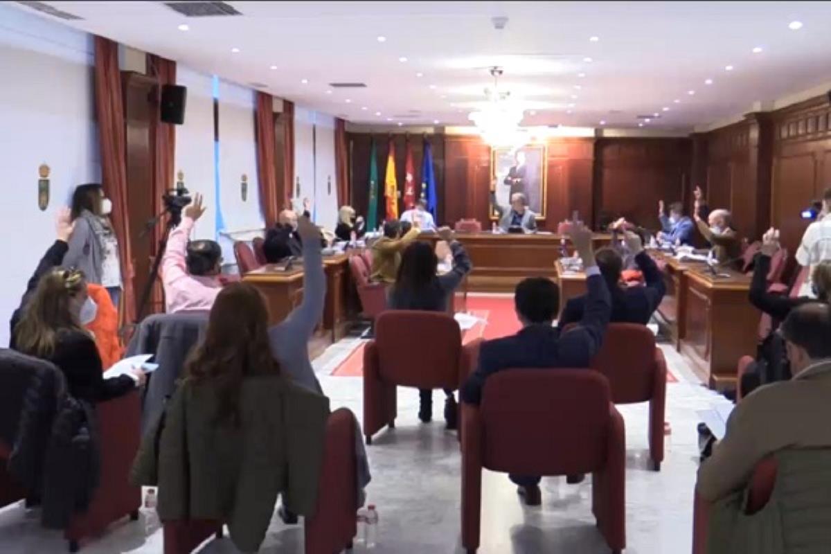 Vox y PP se unen para reducir el IBI y facilitar las bonificaciones para placas solares