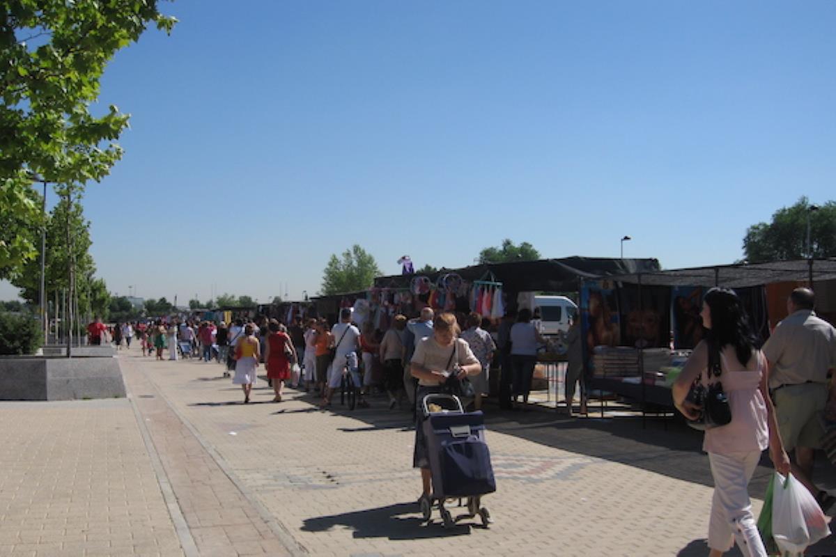 El ayuntamiento suspende los mercadillos por la situación meteorológica