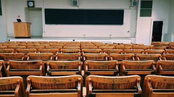 Los premios otorgan 100000€ repartidos en cuatro premios a investigadores y docentes universitarios.
