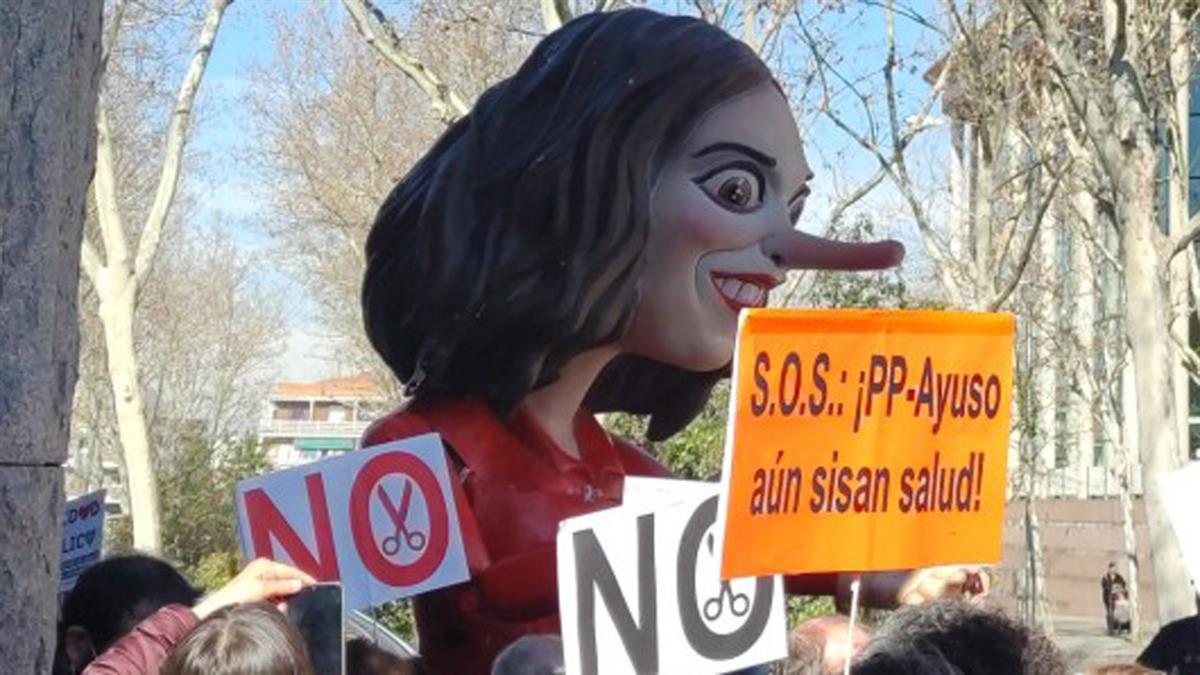 Vecinos y profesionales han recogido firmas durante los últimos meses pidiendo la reapertura de los Servicios de Urgencias de Atención Primaria (SUAP) 