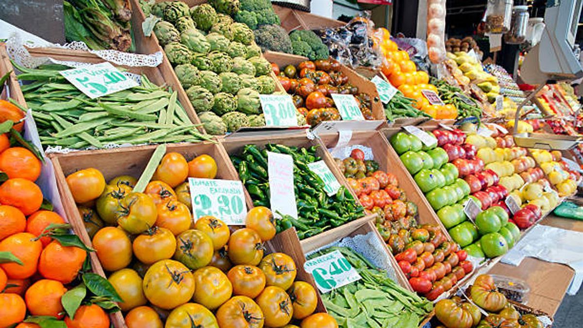 Con medidas que favorecen los productos de proximidad, protegen la biodiversidad y reducen el desperdicio alimentario