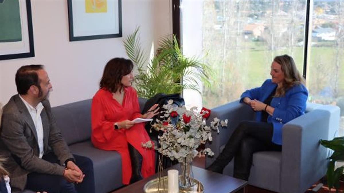 Javier Álvarez ha aprovechado la ocasión para transmitir necesidades concretas