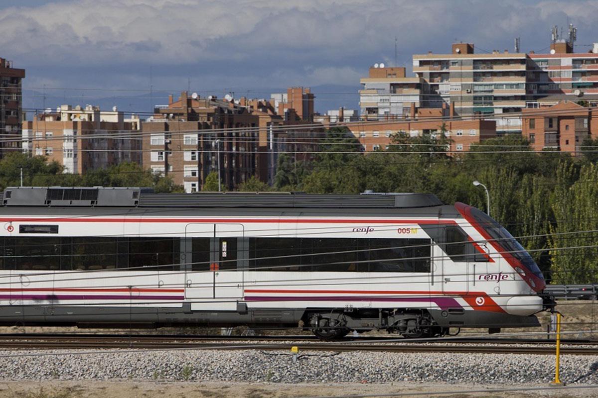 Cercanías Madrid colocará los dispensadores los próximos días