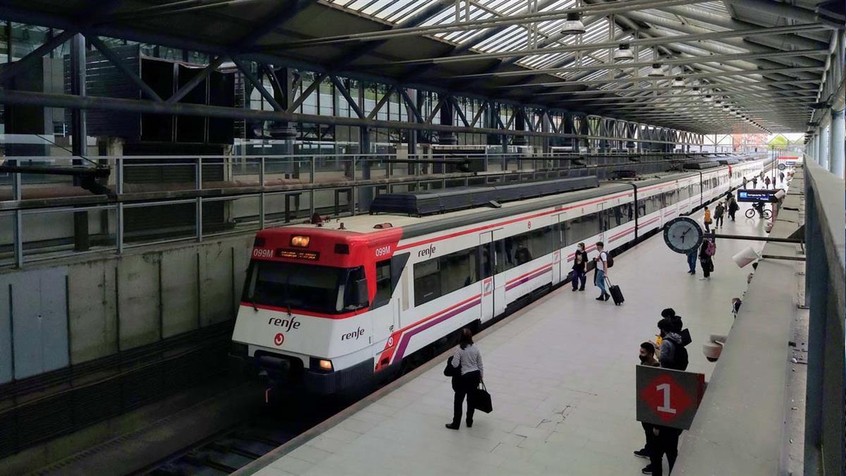 Los días 30, 1, 4 y 5 de octubre habrá menos frecuencia de trenes con motivo de las jornadas de huelga