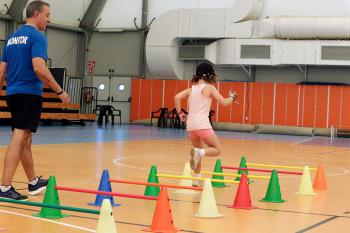 Lee toda la noticia 'Se suspenden los campamentos de verano por la concesión de una ayuda económica '