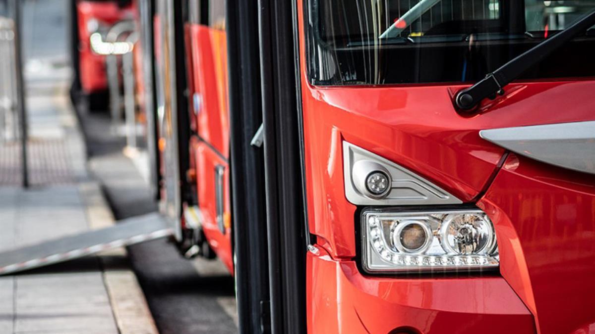 Once colegios convertirán mañana plazas de aparcamiento en espacios verdes