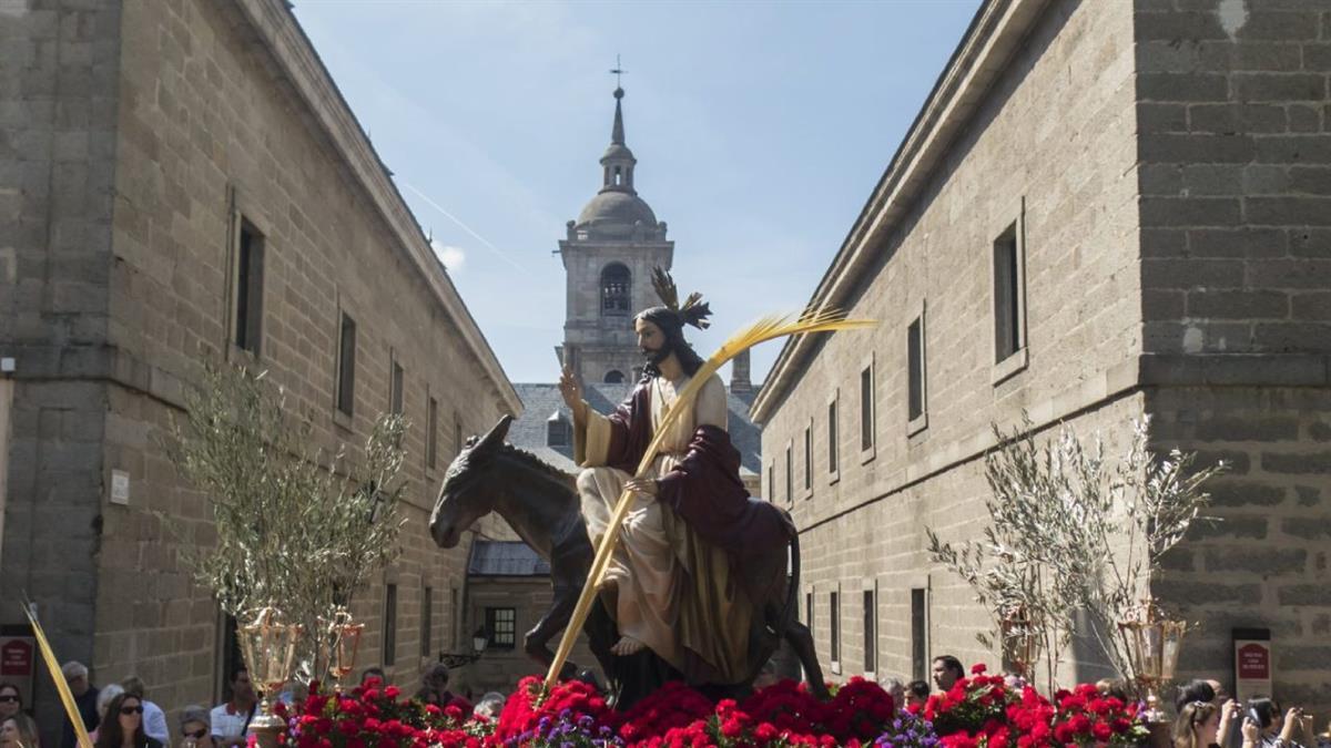 La programación incluye procesiones, actos litúrgicos, música y exposiciones