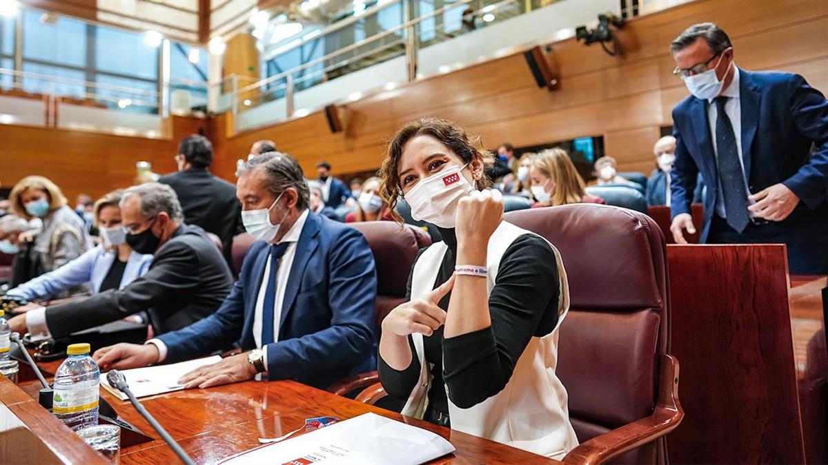 Ayuso ha anunciado que el PP va ir a fiscalía a denunciar la gestión de la pandemia de Pedro Sánchez