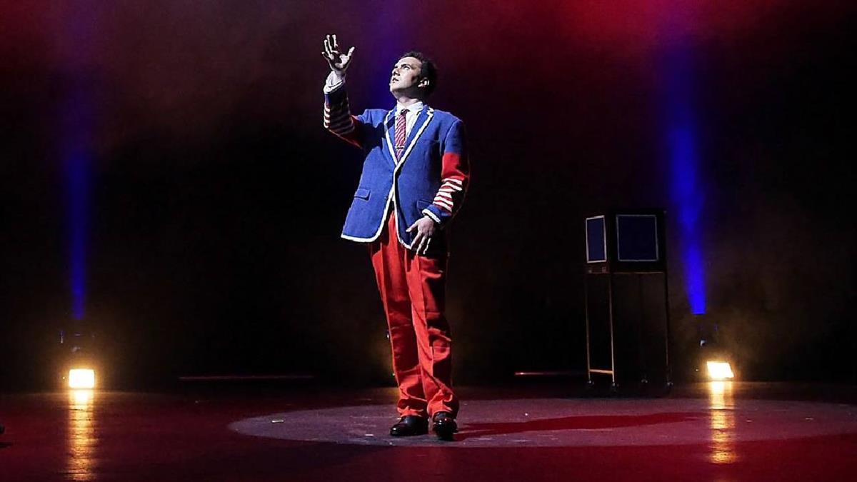 Pase recomendado a partir de 5 años. Precio 6€, venta de entradas en la taquilla de la Casa de Cultura