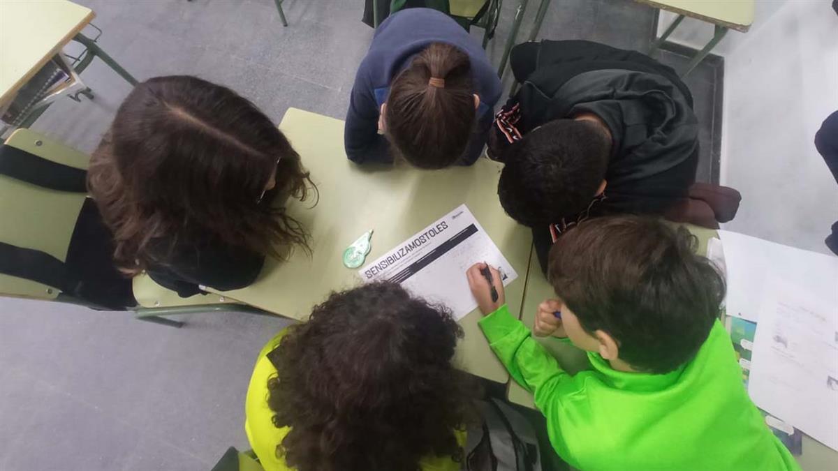 Ya se han impartido varios talleres de SensibilizaMóstoles en institutos de la ciudad
