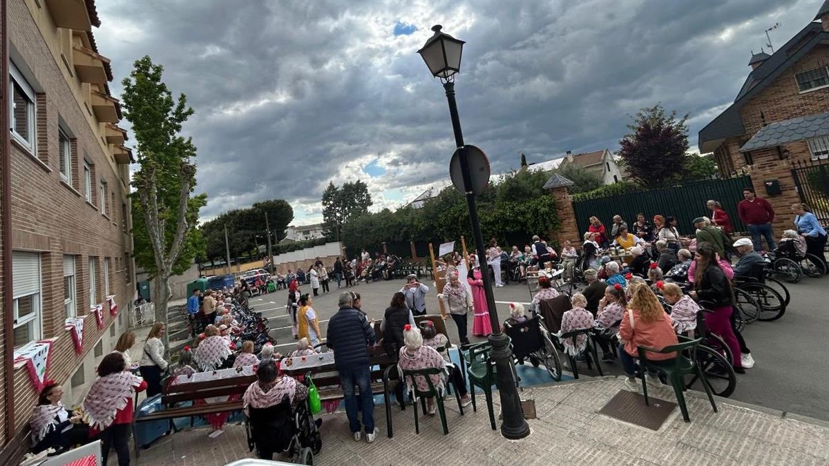 El municipio organiza el 17 de mayo un programa completo con actividades, música y tradición para todas las edades