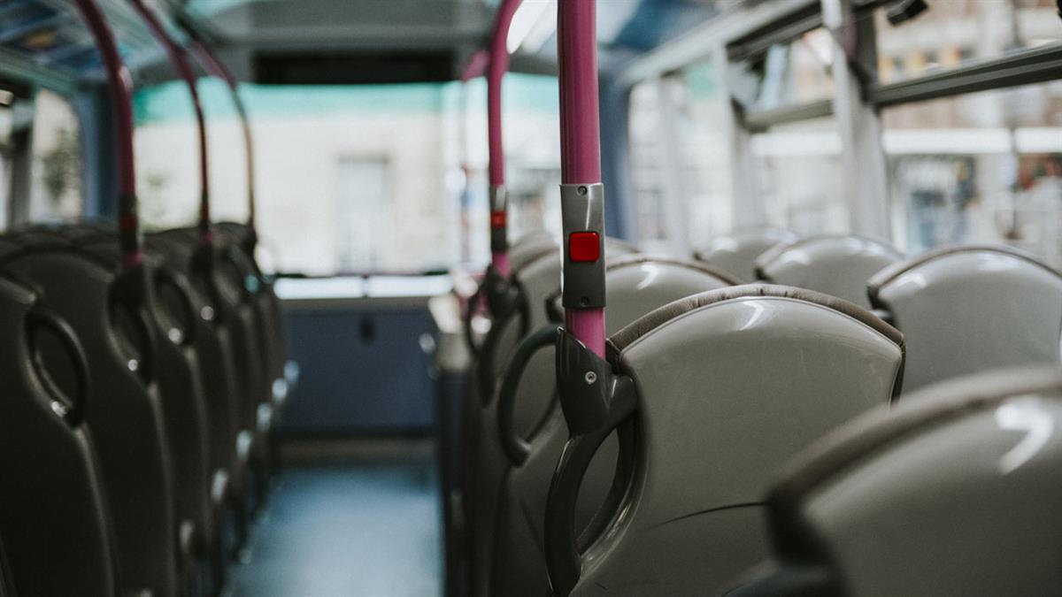 Del 5 al 14 de agosto se pone en marcha esta línea circular con cabeceras en la Tenería II y el Recinto Ferial 