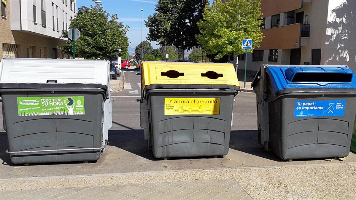 Realizarán un servicio de poda y recogida de enseres