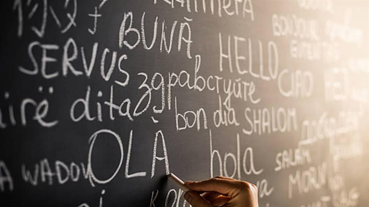 Traductores nativos de más de 100 países diferentes