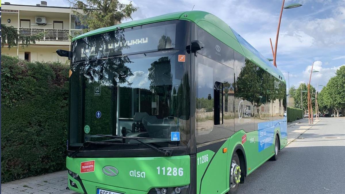 Bajo el lema ‘¿De fiesta? Voy seguro’, los autobuses realizarán el recorrido de la línea 723 durante toda la noche