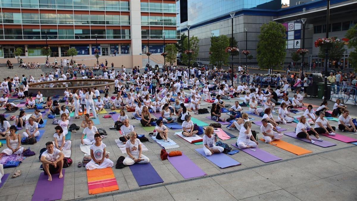 El Ayuntamiento de Fuenlabrada organiza en el pabellón Fernando Martín una multitudinaria sesión este 21 de junio