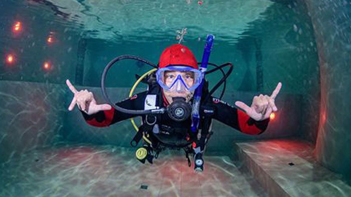 Es el primer centro de buceo en bautizos y cursos de primeros auxilios en este ámbito