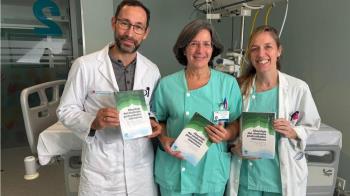 Profesionales de la UCI del Hospital de Fuenlabrada ayudan a pacientes y familiares a superar este proceso tras pasar por la UCI 