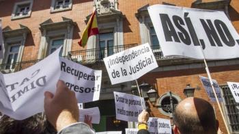 El Consejo General del Poder Judicial considera que necesitarían convocarse más de 300 plazas al año para solventar el déficit