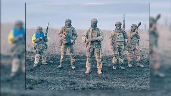 El militar se ha hecho viral subiendo vídeos bailando en pleno conflicto militar